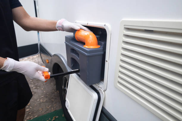 Best Portable restroom trailer rental  in Arlington, TX